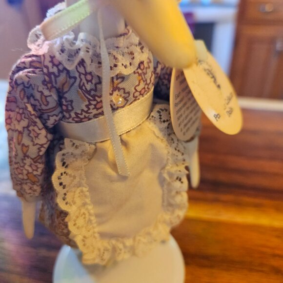 house of global arts hand painted authentically styled garments porcelain - Picture 6 of 8